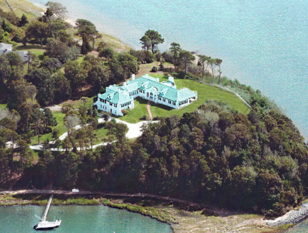 mansion on cape cod to host a wedding